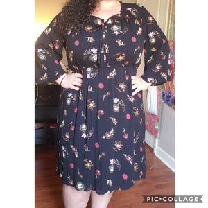 Old Navy Black Floral Dress Size XL Bell Sleeves